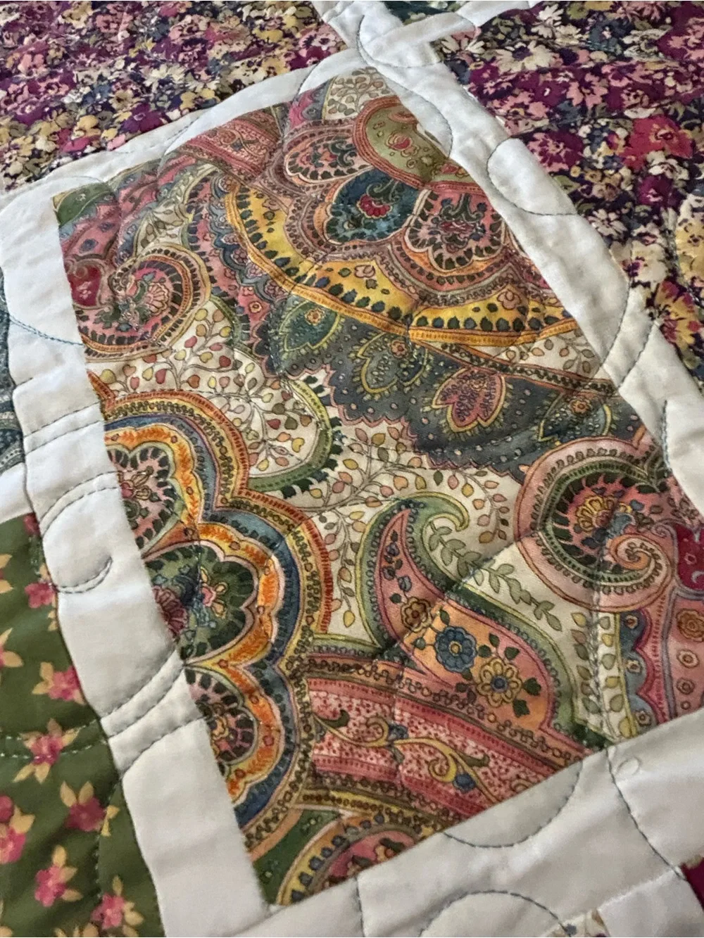 ONE OF A KIND - HANDCRAFTED Paisy &  Floral Quilt - Multicolor